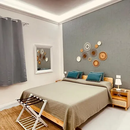 Poveromo Bed & Breakfast