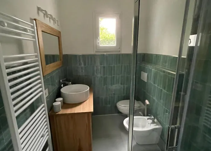 住宿加早餐酒店 Poveromo